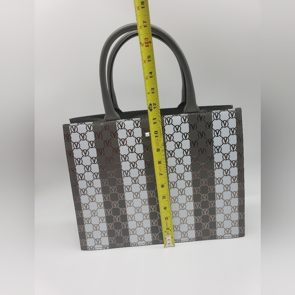 763- VALENTINO BY MARIO VALENTINO TOTE BAG - Picture 11 of 14